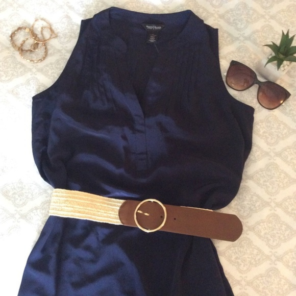 White House Black Market Dresses & Skirts - WHBM XS Midi Navy blue dress High low